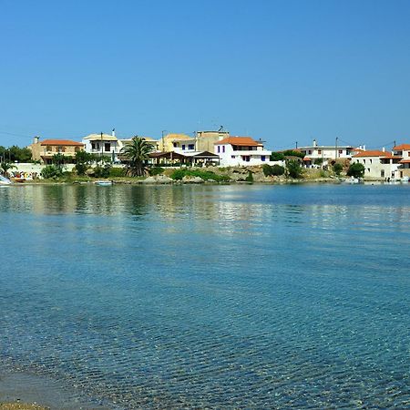 ארכאנגלוס Lakonia Bay Apartments מראה חיצוני תמונה