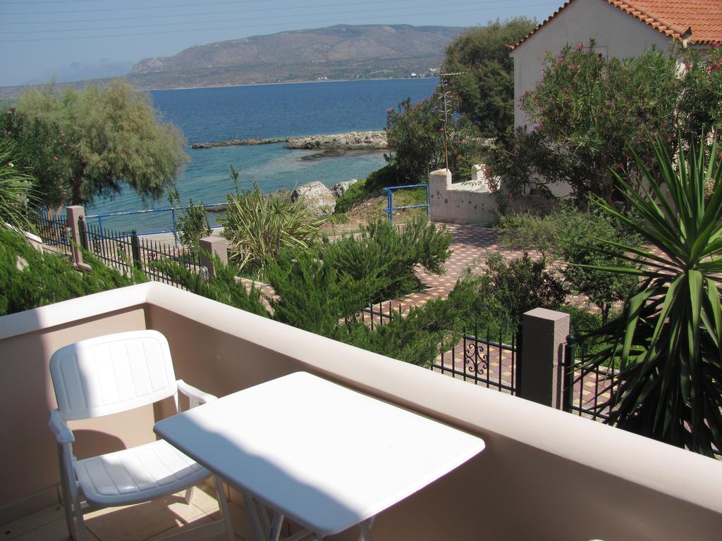 ארכאנגלוס Lakonia Bay Apartments מראה חיצוני תמונה