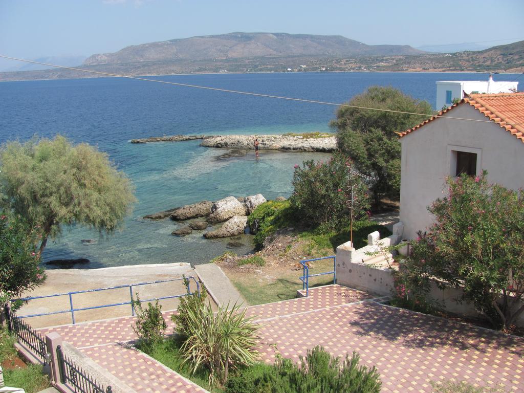 ארכאנגלוס Lakonia Bay Apartments מראה חיצוני תמונה