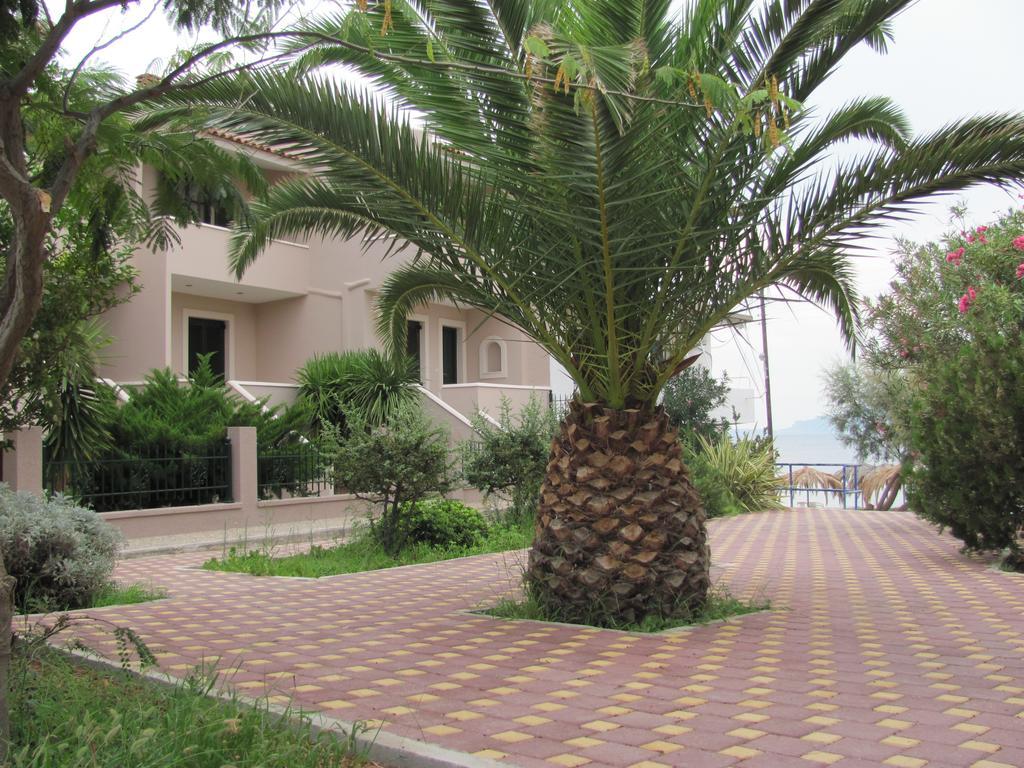 ארכאנגלוס Lakonia Bay Apartments מראה חיצוני תמונה