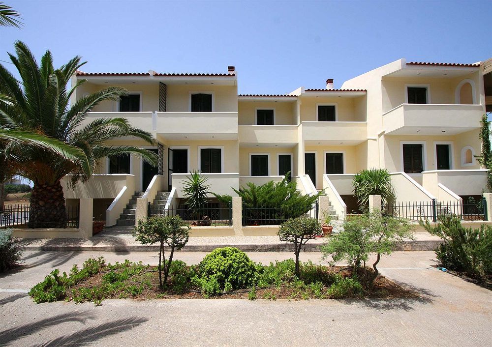 ארכאנגלוס Lakonia Bay Apartments מראה חיצוני תמונה